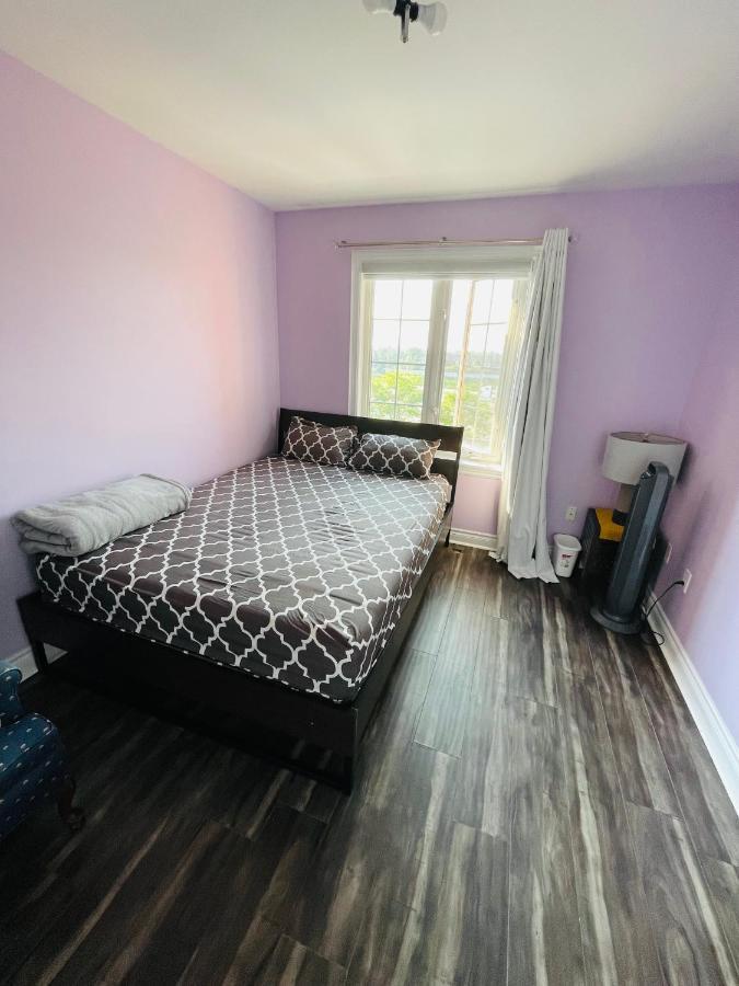 Jazzy Home Stay Mississauga Esterno foto