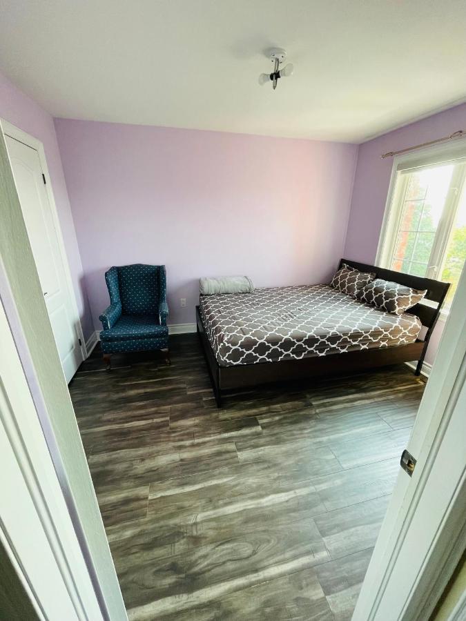 Jazzy Home Stay Mississauga Esterno foto